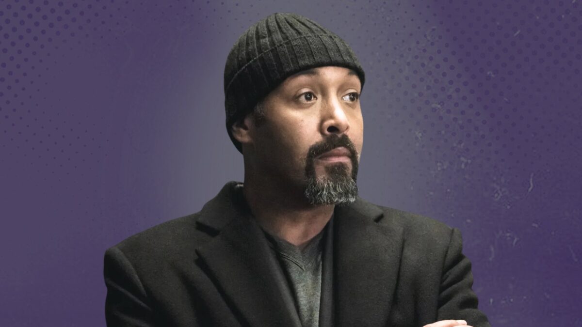 What happened to Jesse L Martin Face