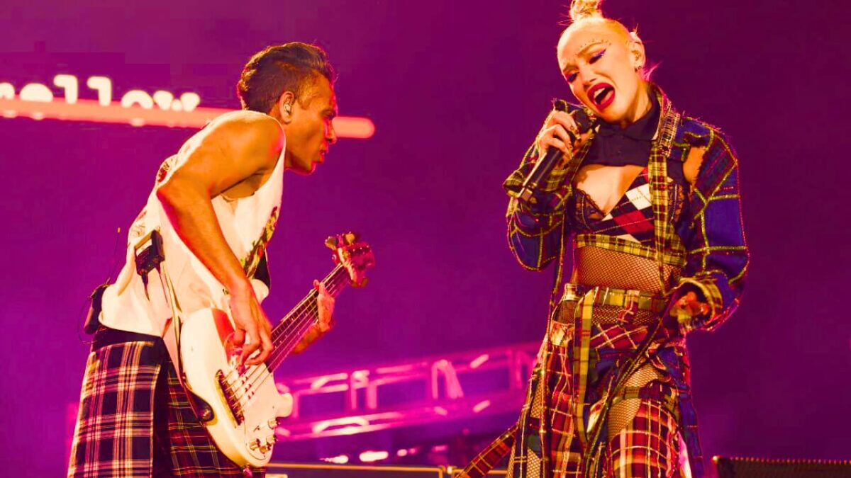 Gwen Stefani and the Band Steal the Show at Coachella!